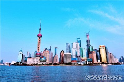 追求梦想，畅享洋妞的天堂